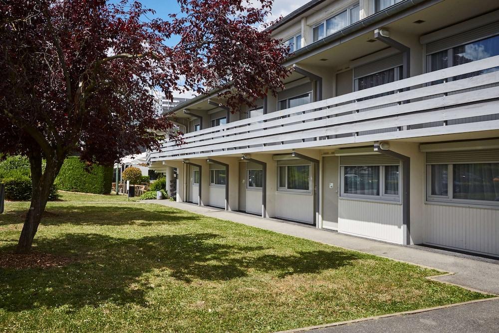 Hotel Campanile Creteil - Sur Marne 3*